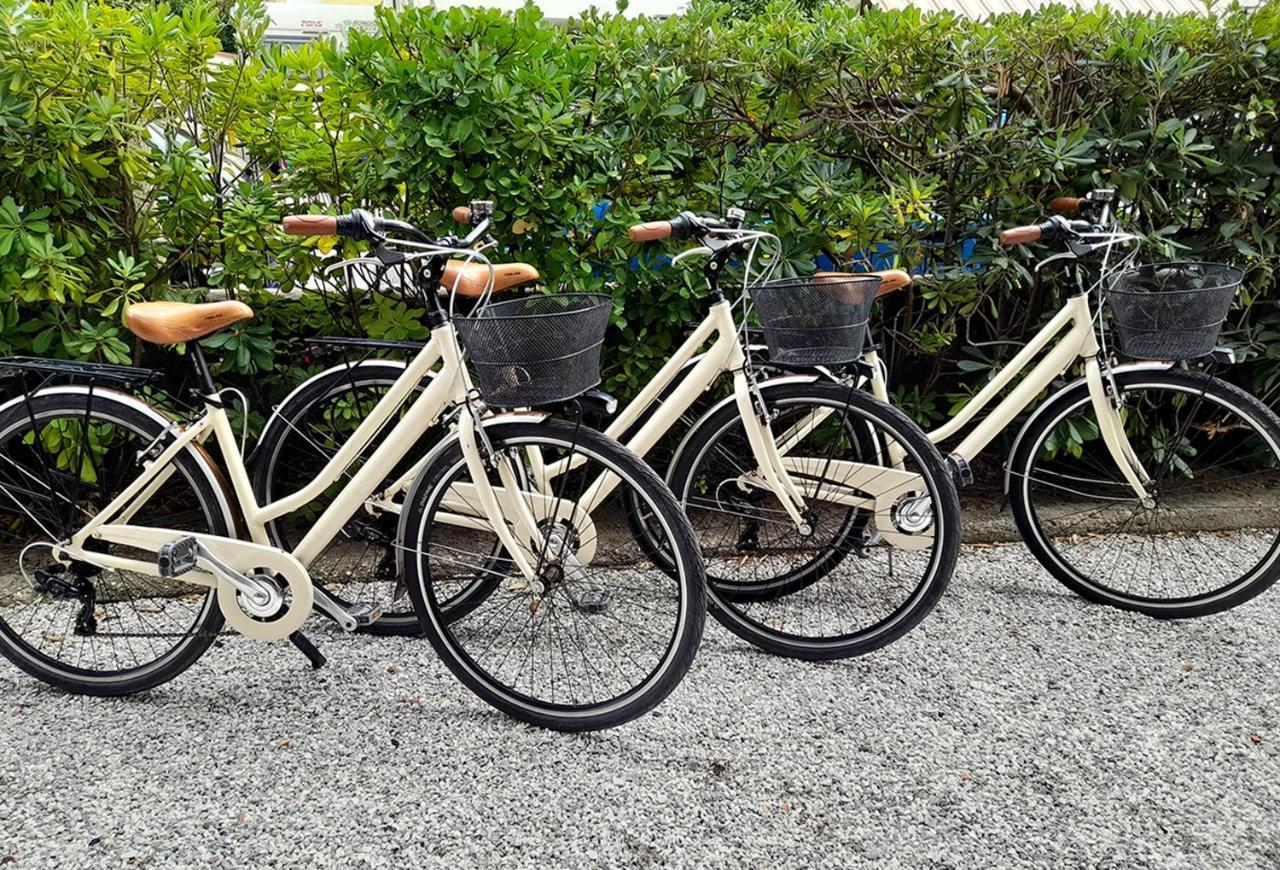 Ampio, Elegante Apt Con Aria Condizionata E Bici Gratis Viareggio Extérieur photo