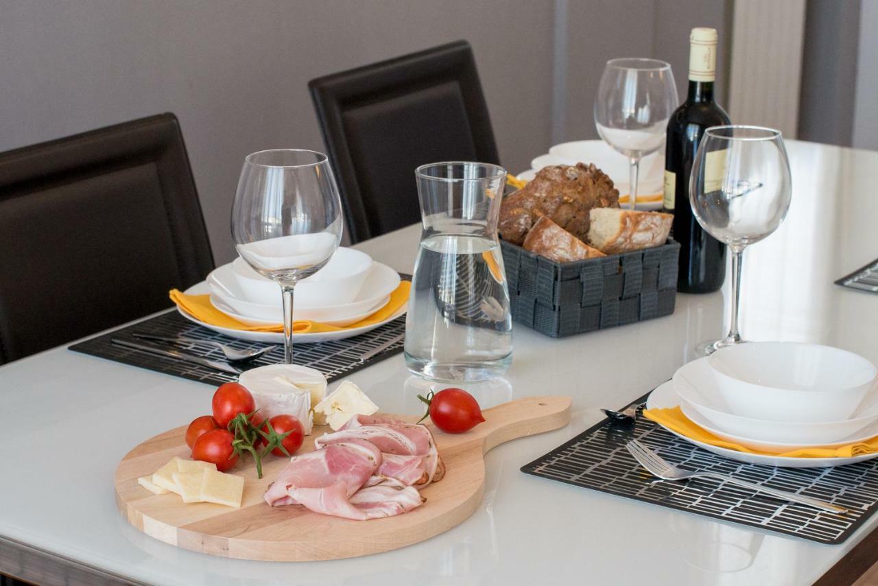 Ampio, Elegante Apt Con Aria Condizionata E Bici Gratis Viareggio Extérieur photo